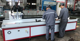 熱熔鉆孔攻絲機操作過程中怎樣盡量避免撞機？